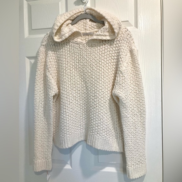 NEW One Grey Day Hooded Oversized Soft Cream Sweater Size Small - Picture 5 of 8